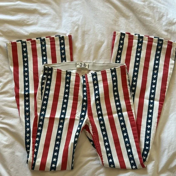 Free People Limited Edition Stars & Stripes Penny Pull on Flare Jean Pant - Picture 4 of 9